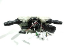 COMMANDE SOUS-VOLANT 255670017R RENAULT MEGANE 3 phase 2 (01/2012 06/2014)