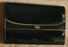 Pochette Vernie et métal