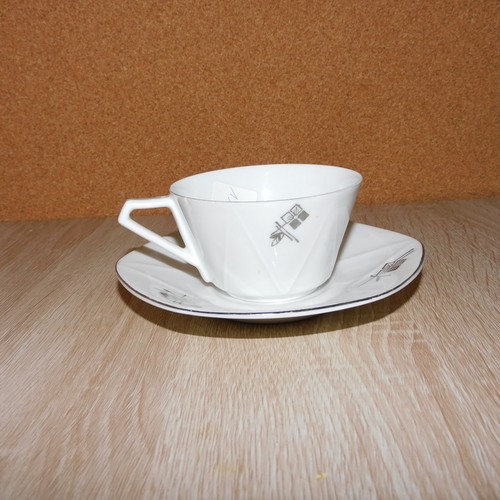 Tasse porcelaine victoria - tasse, en