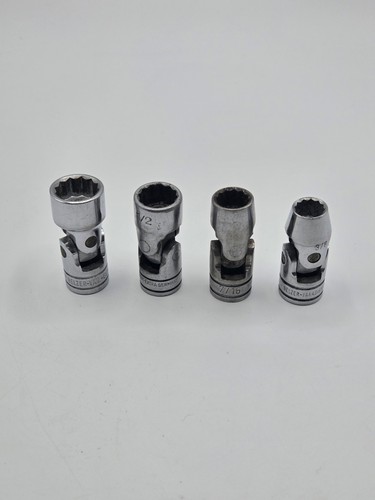 Lot de 4 douilles - 🛠️,
