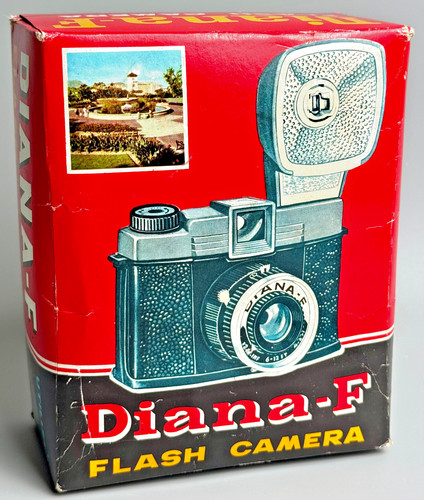 Lomography diana flash - lomography,
