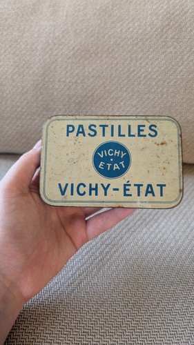 Boîte ancienne métal - boîte, en