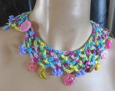 COLLIER ART FAIT MAIN CROCHET MULTI COULEURS FILS + BILLES UNIQUE