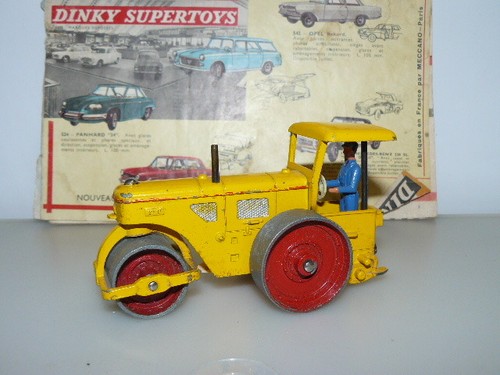 Dinky toys ancien rouleau - toys,