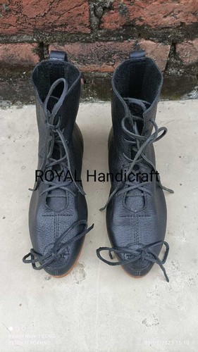 Paire chaussures bottes en - de,
