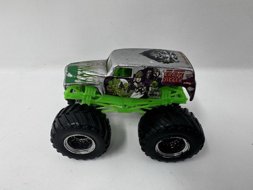Hot wheels monster jam chrome - monster,
