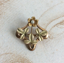 Broche Plaqué Or Fleur patine