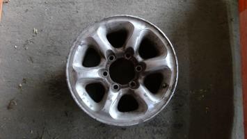 Jante mitsubishi pajero - mitsubishi,
