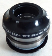 BOITIER/ CUVETTES DE PÉDALIER