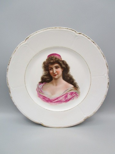Assiette décorative ancienne