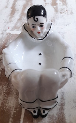Pierrot vide poche porte - vide, poche,