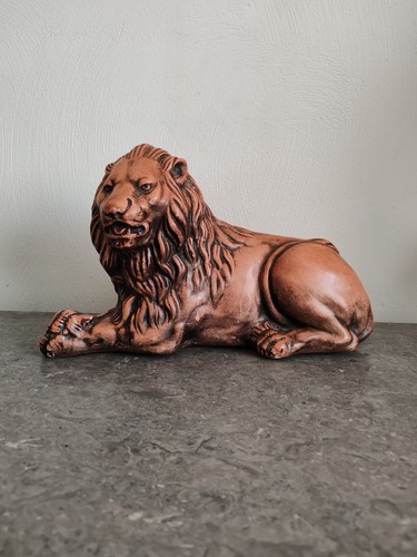 Sculpture lion plâtre - en,