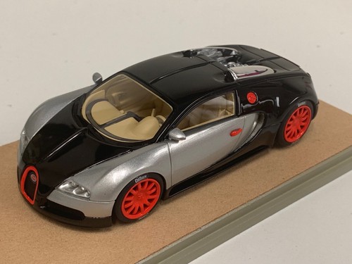 Looksmart bugatti veyron - 1/43,