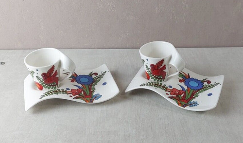 Lot tasses 2 - +, sous