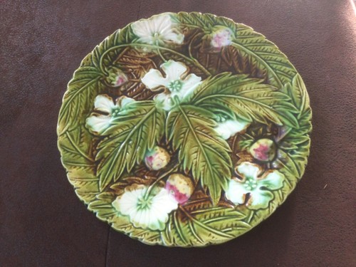 Ancienne assiette barbotine - assiette,