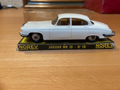 Norev plastique ancienne - norev,