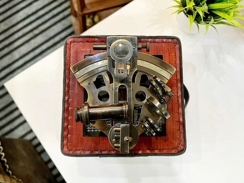Ancien sextant marine - marine, en