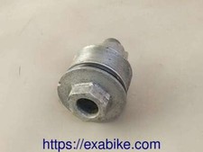 bouchon de fourche pour Suzuki GSXR 1100  de 1986 a 1988