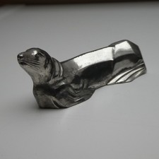 Ancien Phoque porte couteau