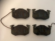 plaquettes de frein avant à