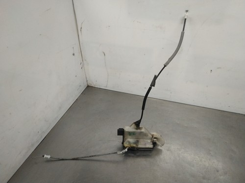 9685351380 serrure porte avant