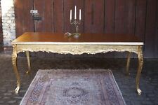 Grande table de repas salle à manger doré à la feuille d'or d'un chateau à Bdx.