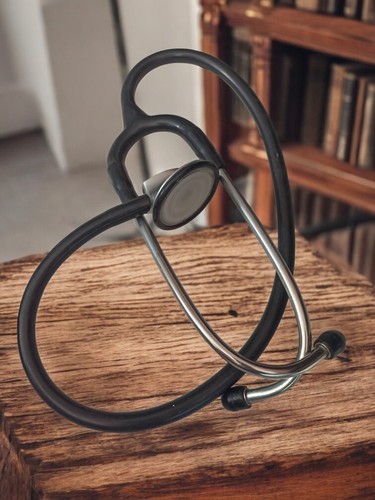Stéthoscope ancien vintage
