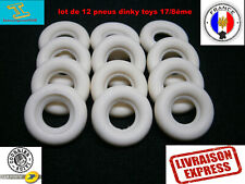 DINKY TOYS LOT 12 PNEUS BLANC