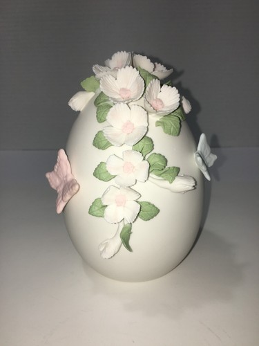 Lit porcelain egg - porcelain, with