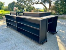 Comptoir de commerce avec