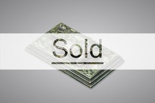 Tortue sur plinthe carrée