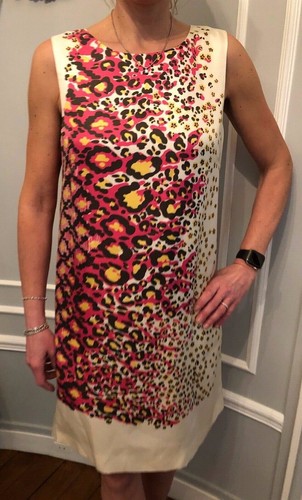 Robe sans manches - ***, en