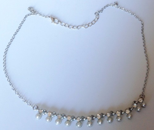 Collier rétro couleur argent - collier,