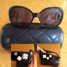 Lunettes de soleil CHANEL