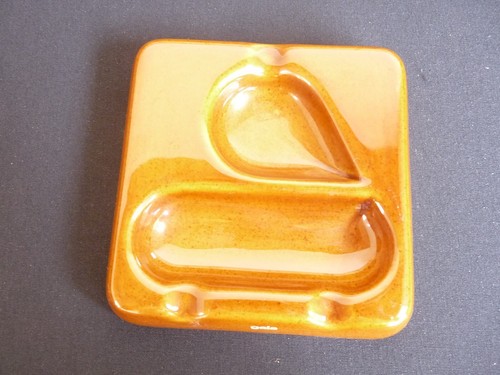 Cendrier pipe cigarette gaia - pipe/cigarette,