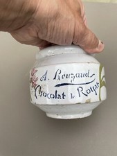 Ancien pot à confiture d'Auvergne le chocolat ROYAT.