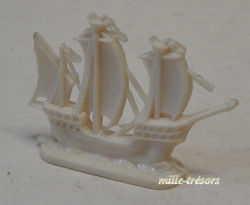 Figurine publicitaire bateau - figurine,