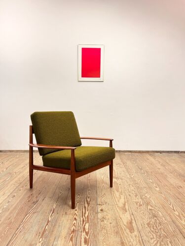 Mid century modern lounge - mid,