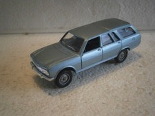 VOITURE MINIATURE PEUGEOT 504 DANGEL 1/43 SOLIDO SANS BOITE