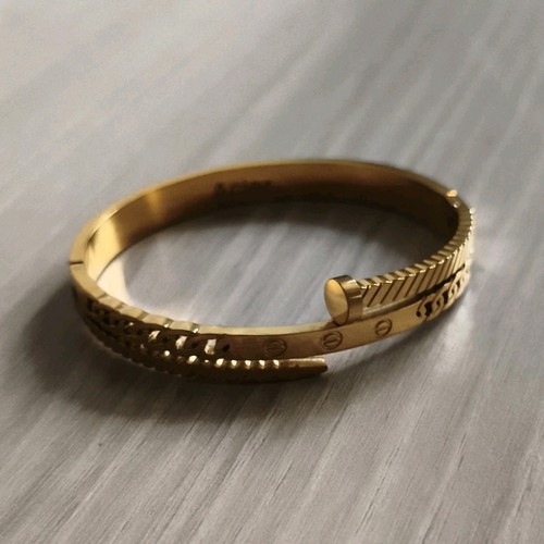 Atelier bracelet jonc rigide