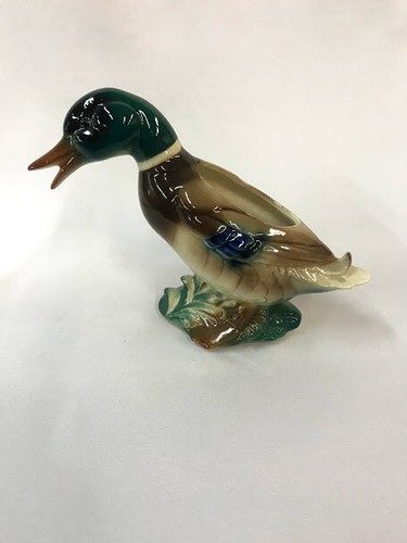Planter duck mallard bird farm