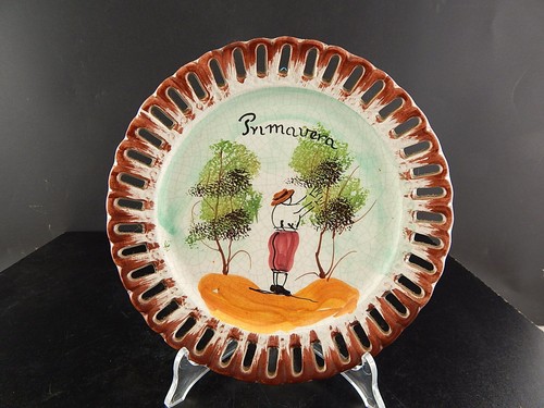 Plat décoratif traforé - plat,