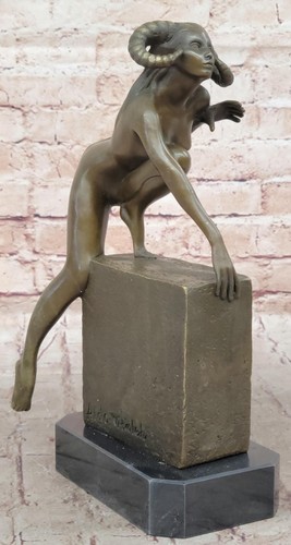 Sculpture bronze femme - sculpture, en