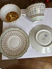 2 TASSES Et SOUS TASSE