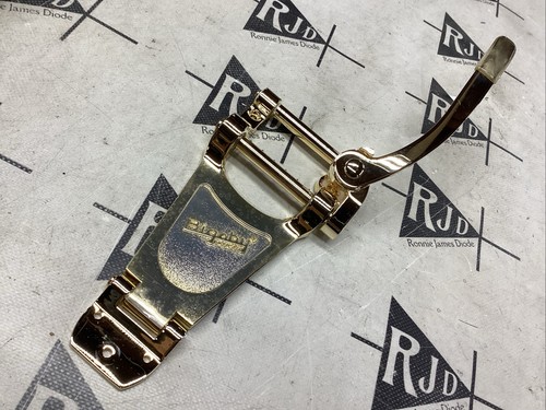 Bigsby b70 licensed - b70, vibrato