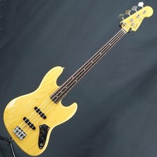 Basse électrique Fender Japan