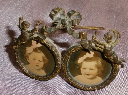 Cadre porte photos laiton - , 1900