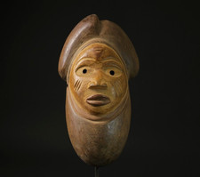 Masque africain en bois