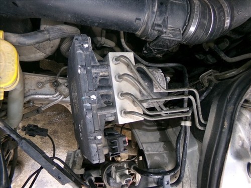 0204 0290 abs mercedes c - abs,