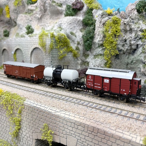 Wagons marchandises ligne - 3,